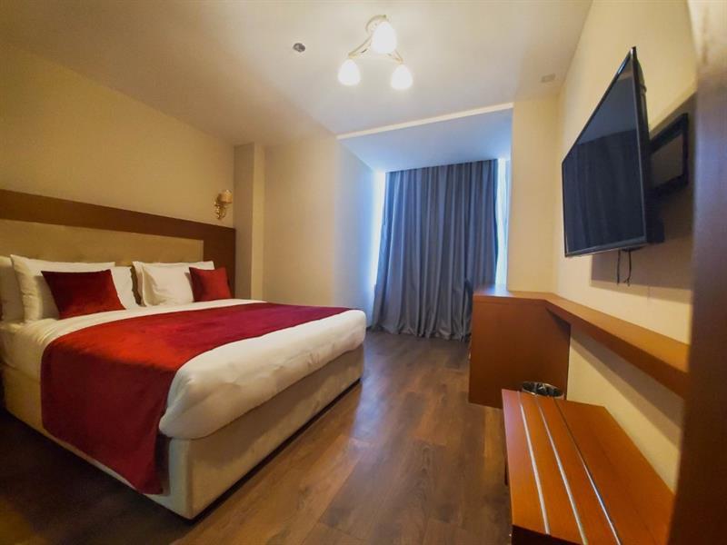 Albanopolis Hotel 티라나 외부 사진